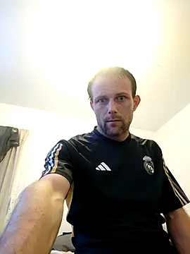 Snapshot of SexSavrem06 chatting on October 14, 5:47 pm SexSavrem06 online show from October 14, 5:47 pm