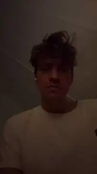 hottest23 online show from November 12, 7:09 am