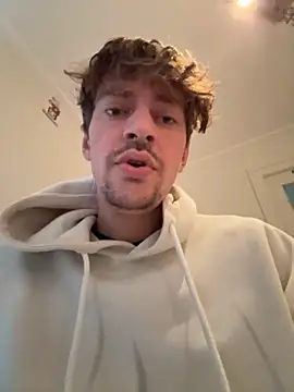 hottest23 online show from November 30, 1:15 pm