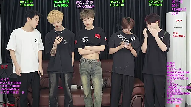 Beautifulboys-777 online show from May 30, 1:08 pm