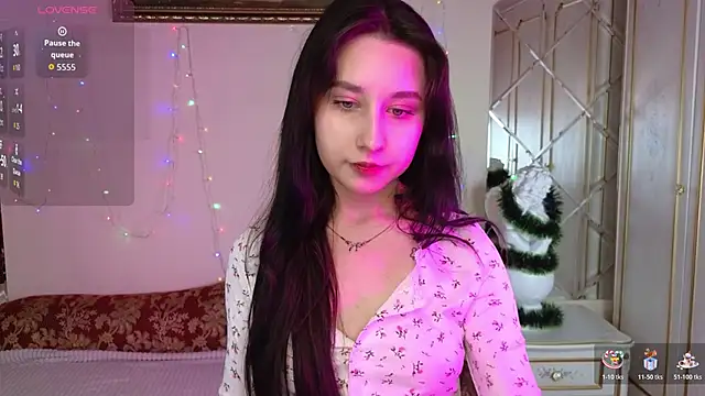 Eva Maller online show from December 18, 2:45 pm