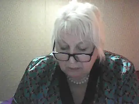 Alexia64231 online show from October 9, 7:06 am
