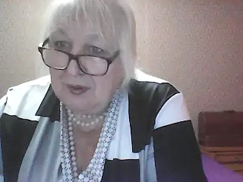 Alexia64231 online show from October 17, 4:04 am