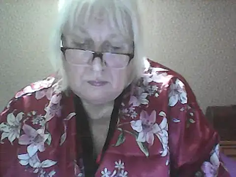 Alexia64231 online show from October 18, 5:14 pm