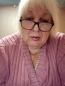 Alexia64231 online show from October 28, 7:38 pm