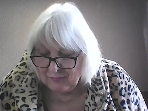 Alexia64231 online show from February 1, 8:13 am