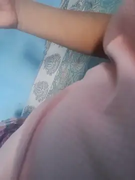 Bhabi-Hot0 online show from September 19, 6:04 am