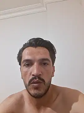 Snapshot of bisexsualman chatting on July 9, 8:02 pm bisexsualman online show from July 9, 8:02 pm