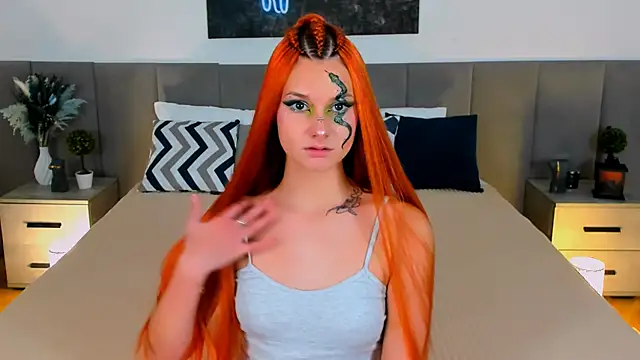 Snapshot of NightOpal chatting on September 26, 4:11 pm NightOpal online show from September 26, 4:11 pm