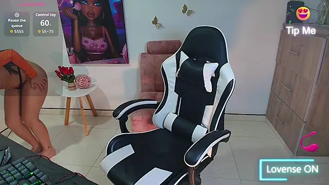 LuluMonroe Eup online show from March 10, 4:17 am