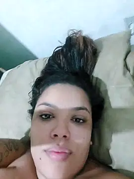 biancaalvess online show from April 7, 3:34 pm