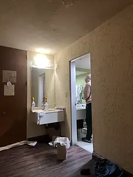 jrnice8tsix online show from March 10, 3:17 pm