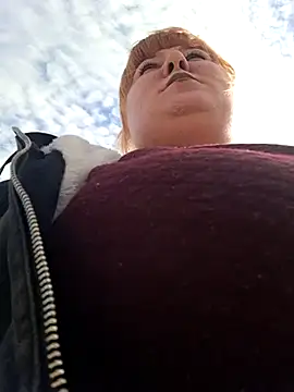 Snapshot of Miss_tits2025 chatting on October 22, 11:54 am Miss tits2025 online show from October 22, 11:54 am