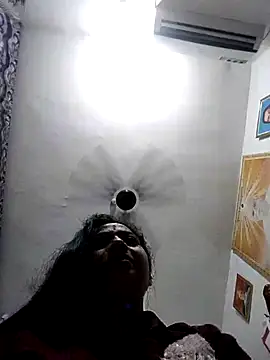 Snapshot of Cute-Janvi20 chatting on August 5, 6:38 am Cute-Janvi20 online show from August 5, 6:38 am