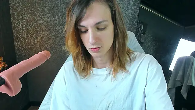 Anjela Botton online show from April 5, 6:05 pm