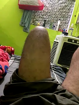 jucydick010887 online show from November 18, 9:25 am