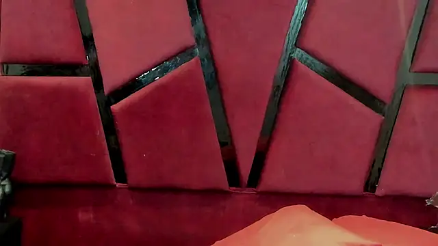 Snapshot of AlliceJelany chatting on November 13, 7:24 pm AlliceJelany online show from November 13, 7:24 pm