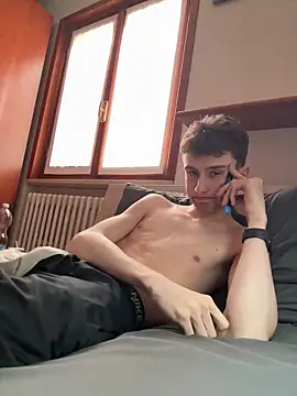 twinkethan07 online show from April 20, 2:09 pm