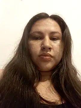 Snapshot of victoriadaniela chatting on May 28, 11:18 am victoriadaniela online show from May 28, 11:18 am