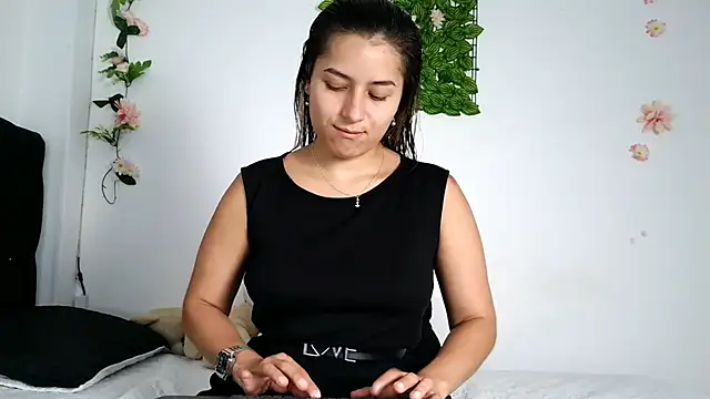 abella-lemus online show from February 28, 6:53 pm