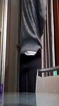 Snapshot of PearlingBunkbed chatting on October 19, 4:46 am PearlingBunkbed online show from October 19, 4:46 am