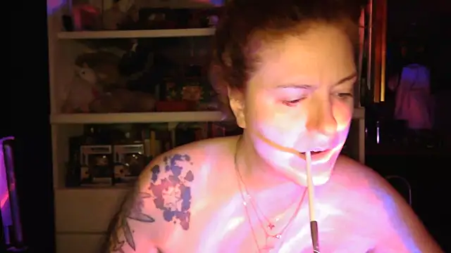 Snapshot of RasheleErotica chatting on November 10, 2:54 am RasheleErotica online show from November 10, 2:54 am