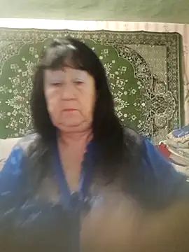 Snapshot of CrystalLime6411 chatting on September 10, 5:40 am CrystalLime6411 online show from September 10, 5:40 am