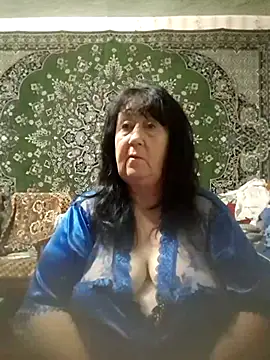 Snapshot of CrystalLime6411 chatting on September 22, 6:43 pm CrystalLime6411 online show from September 22, 6:43 pm