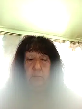 Snapshot of CrystalLime6411 chatting on September 23, 6:49 am CrystalLime6411 online show from September 23, 6:49 am