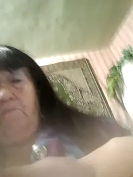 Snapshot of CrystalLime6411 chatting on October 2, 5:31 pm CrystalLime6411 online show from October 2, 5:31 pm