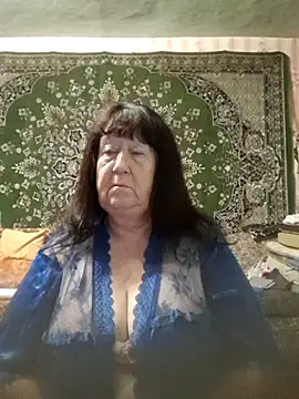 Snapshot of CrystalLime6411 chatting on November 23, 5:29 am CrystalLime6411 online show from November 23, 5:29 am