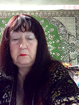 Snapshot of CrystalLime6411 chatting on December 22, 4:26 pm CrystalLime6411 online show from December 22, 4:26 pm