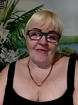 VioletSweet5566 online show from January 6, 7:23 am