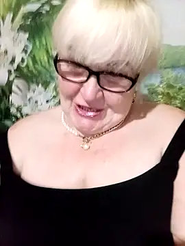 VioletSweet5566 online show from June 2, 5:26 pm
