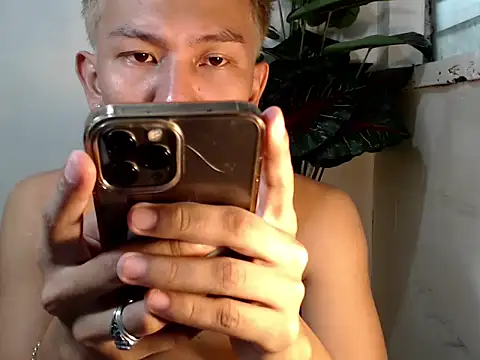 RalfAsian25 online show from September 17, 5:53 am