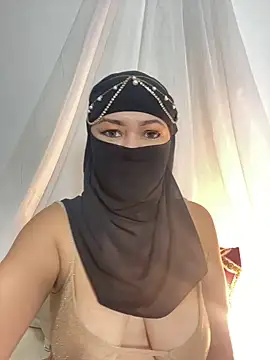 Snapshot of Amyraa_ chatting on September 27, 11:04 am Amyraa online show from September 27, 11:04 am