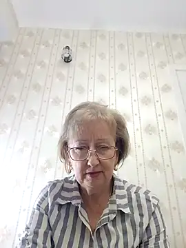 AlikaSwan5821 online show from November 16, 1:49 pm