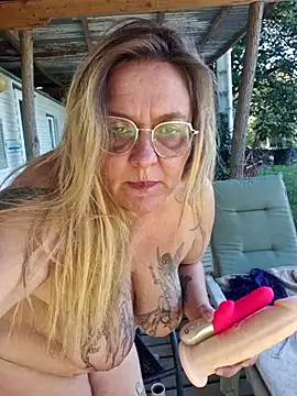 Misspapillon1840 online show from October 12, 2:27 pm