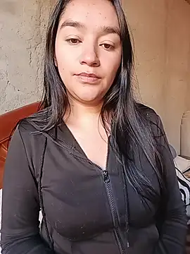 Williams Hera online show from April 12, 9:09 pm