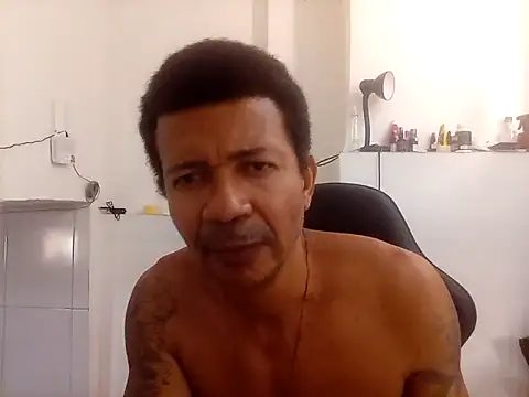 Snapshot of moreno25centimetro chatting on September 17, 12:40 pm moreno25centimetro online show from September 17, 12:40 pm