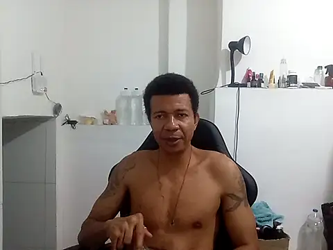 Snapshot of moreno25centimetro chatting on September 21, 12:56 am moreno25centimetro online show from September 21, 12:56 am