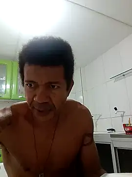 Snapshot of moreno25centimetro chatting on November 19, 8:47 am moreno25centimetro online show from November 19, 8:47 am