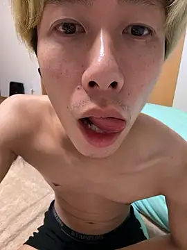 juri20cm online show from April 24, 9:01 am