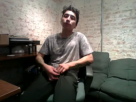 Molly Erik online show from March 2, 3:20 am