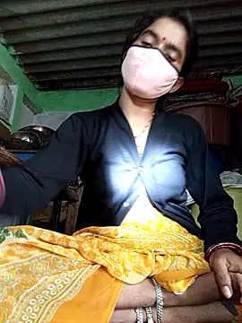 MISS LOVE 001 online show from October 31, 8:48 am