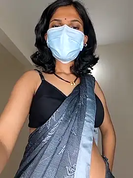 Shivani2002 online show from June 27, 4:45 pm