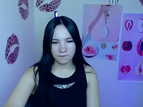 Snapshot of Em7MaA chatting on September 16, 12:06 pm Em7MaA online show from September 16, 12:06 pm