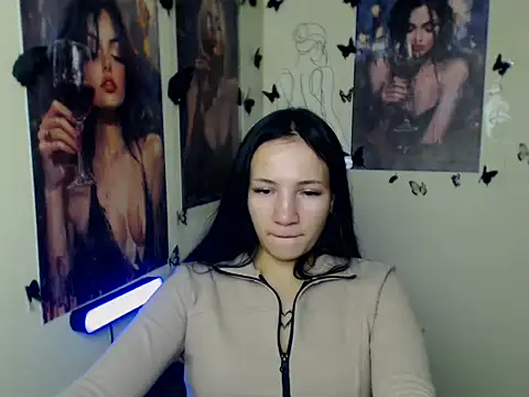 Snapshot of Em7MaA chatting on October 24, 7:10 pm Em7MaA online show from October 24, 7:10 pm