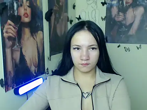 Snapshot of Em7MaA chatting on October 30, 6:59 am Em7MaA online show from October 30, 6:59 am