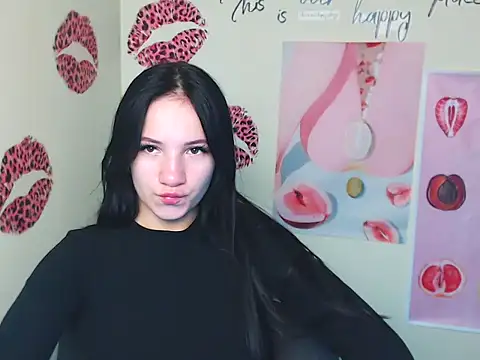 Snapshot of Em7MaA chatting on November 20, 1:00 pm Em7MaA online show from November 20, 1:00 pm